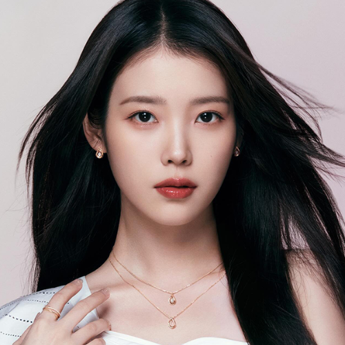 IU