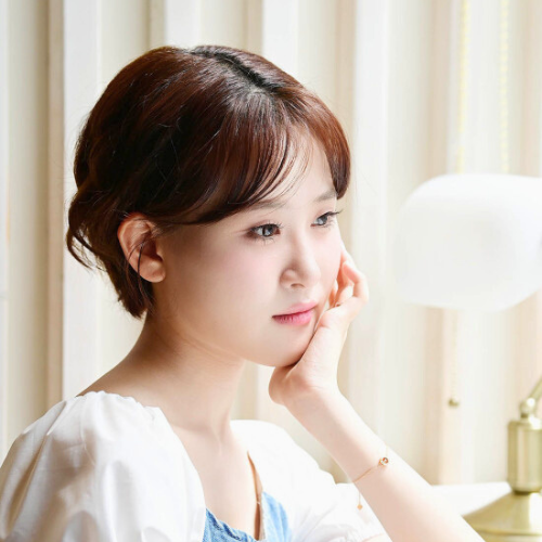 김다현