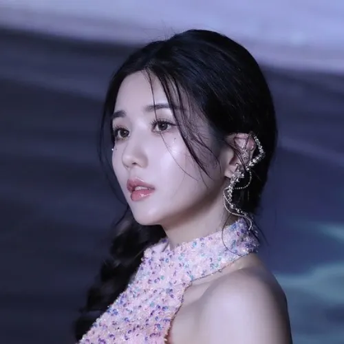 권은비